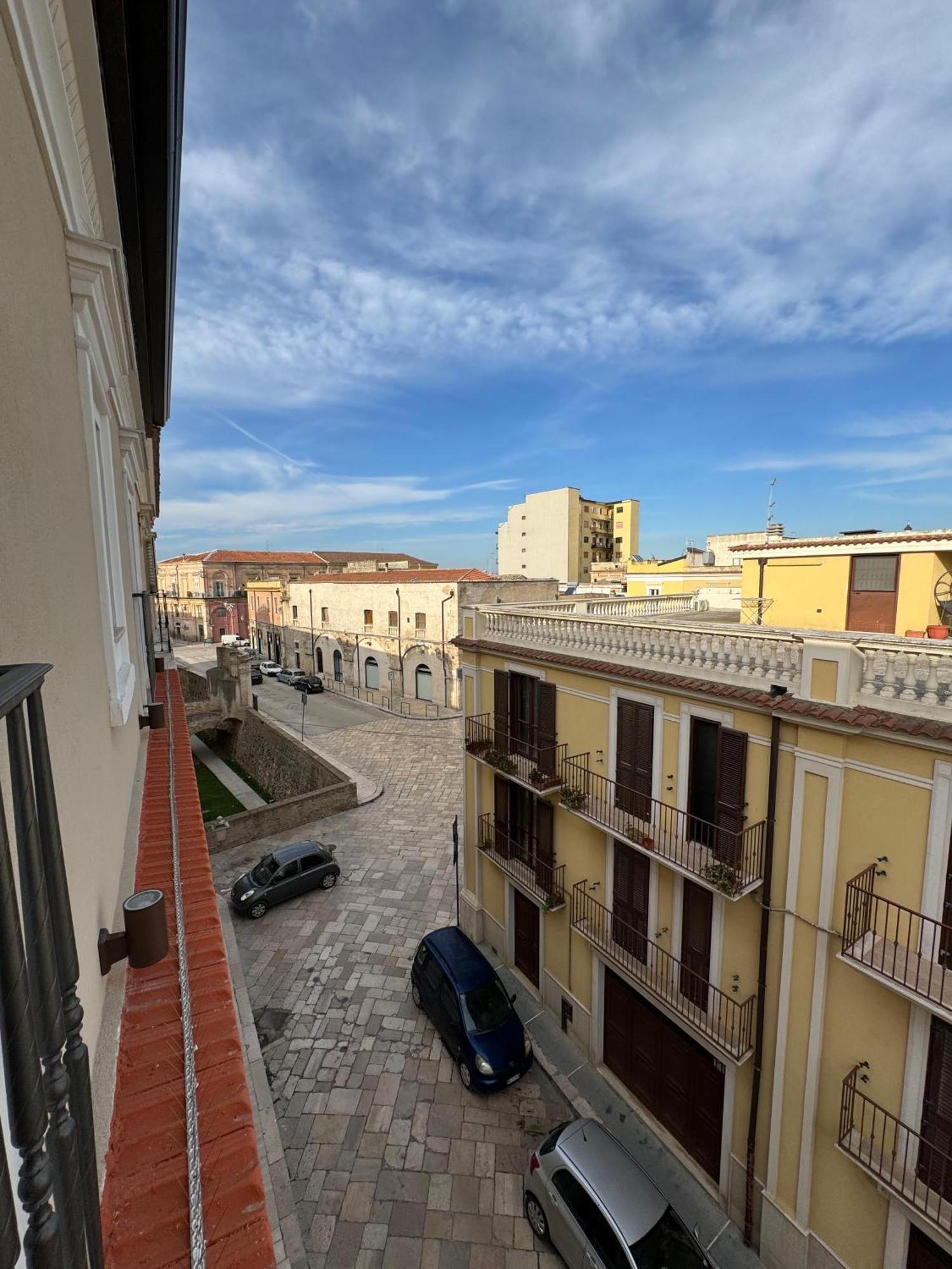 B&B Palazzo Croghan Torremaggiore Exterior photo